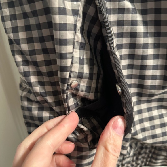 LULULEMON Chilly Chill Puffy Down Vest Black Mojave Beige Gingham Check size 10 - Picture 7 of 9